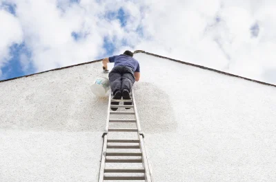 Peinture extérieure à Louzy — façades et ravalement