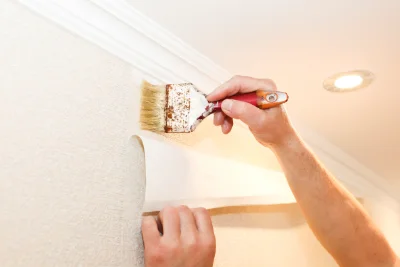 Pose de papier peint à Louzy — revêtements muraux et toiles de verre
